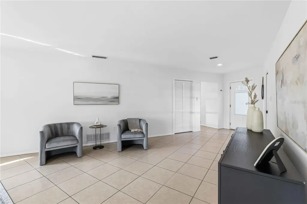 530 Saint Andrews Drive Sarasota FL 34243