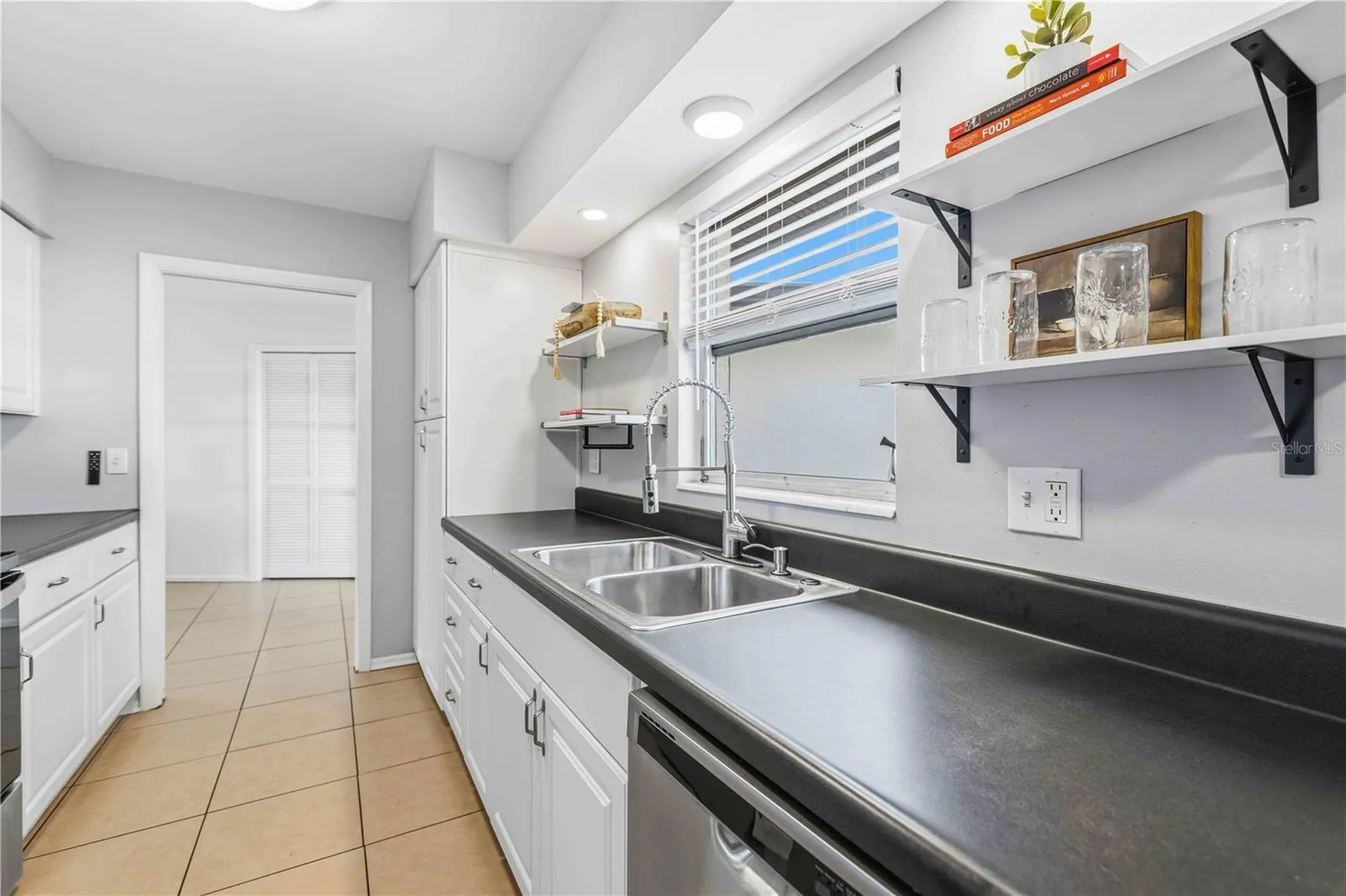 530 Saint Andrews Drive Sarasota FL 34243