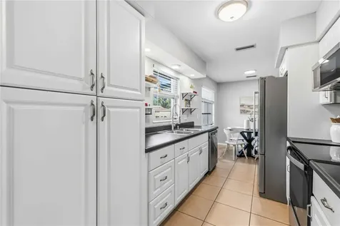 530 Saint Andrews Drive Sarasota FL 34243