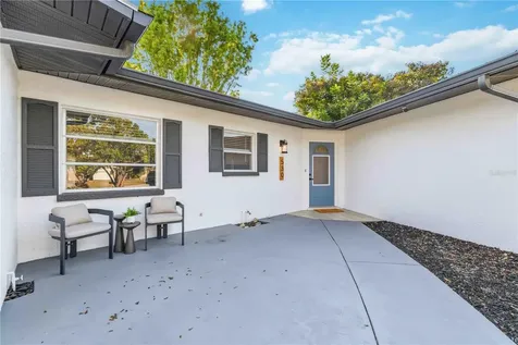 530 Saint Andrews Drive Sarasota FL 34243
