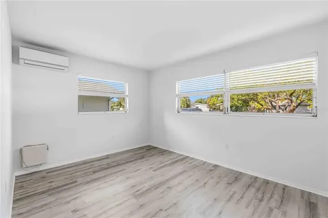 530 Saint Andrews Drive Sarasota FL 34243