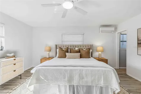 530 Saint Andrews Drive Sarasota FL 34243