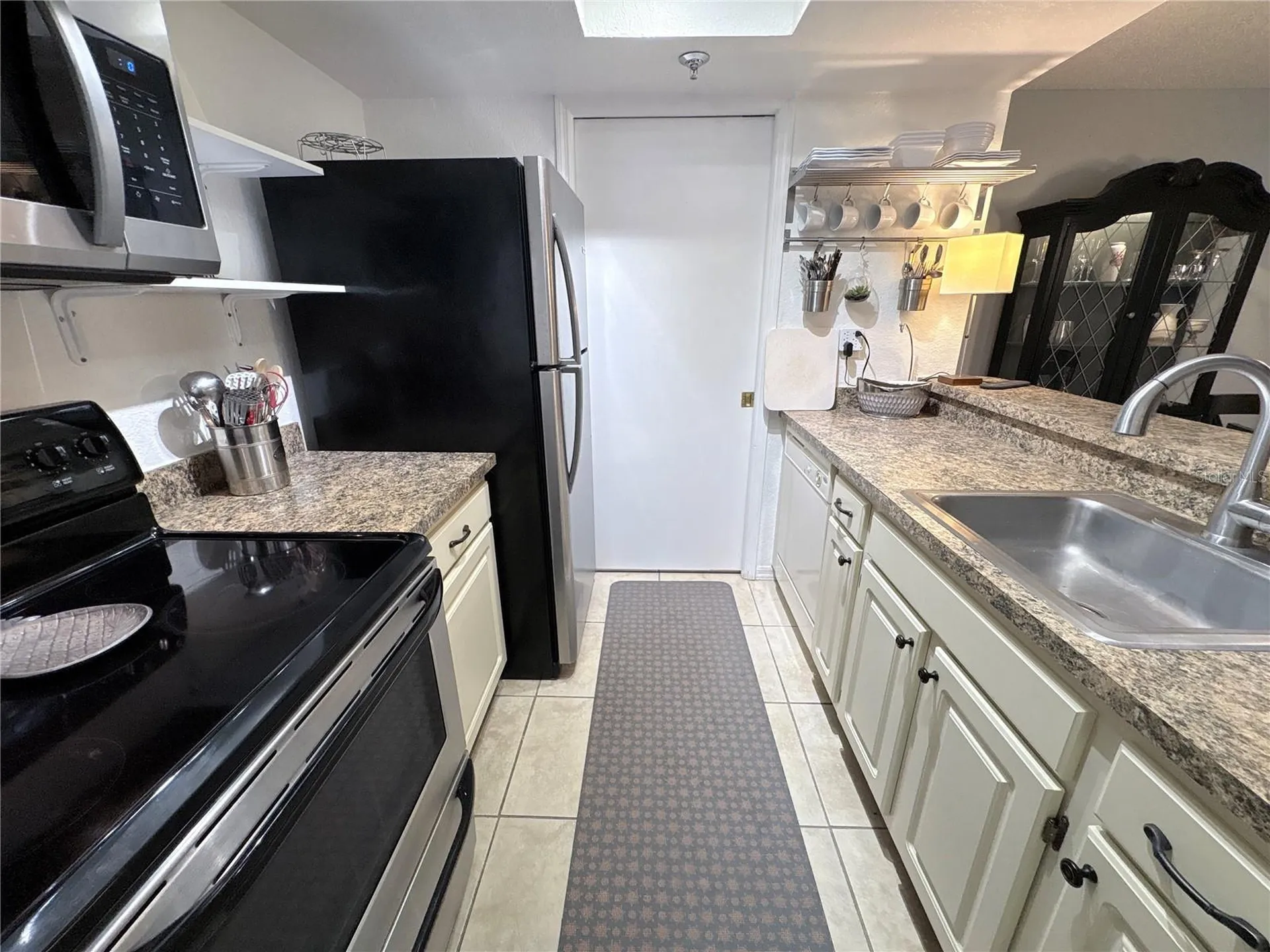 10263 Gandy Boulevard N St Petersburg FL 33702