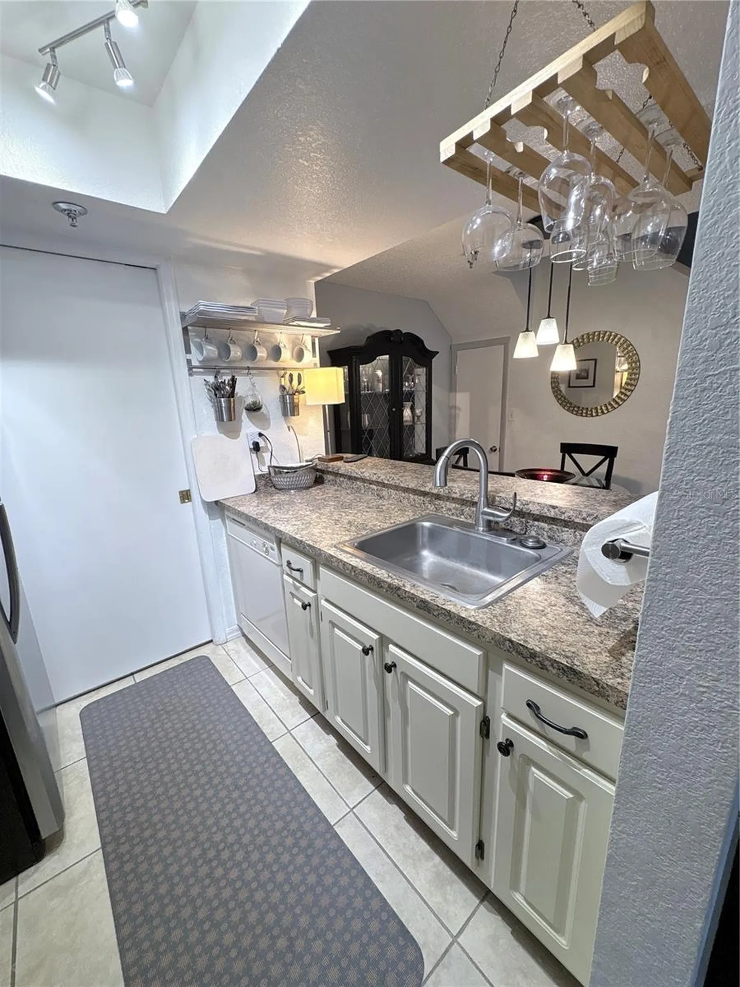 10263 Gandy Boulevard N St Petersburg FL 33702