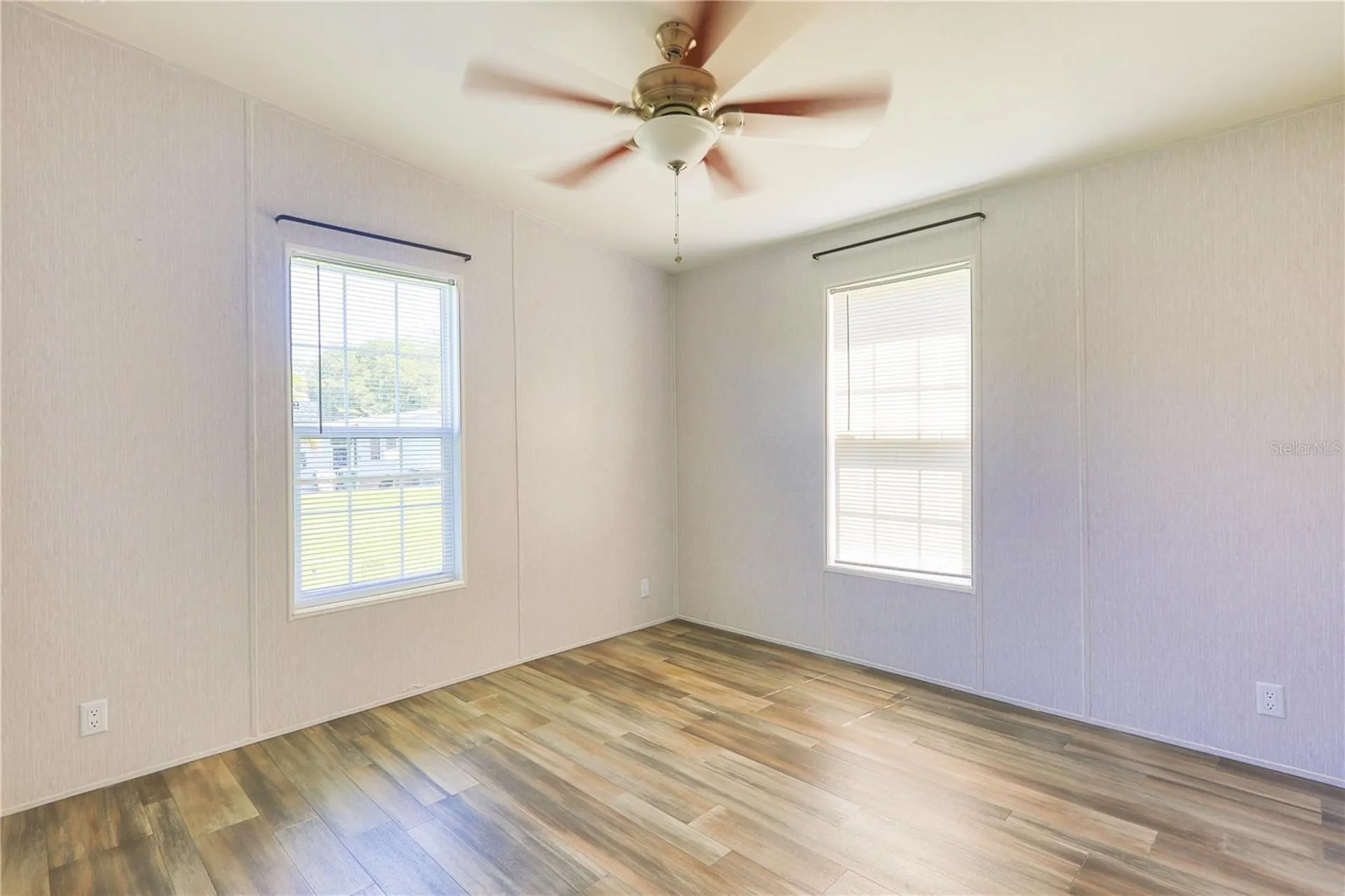 209 Ellsworth Drive Kissimmee FL 34758