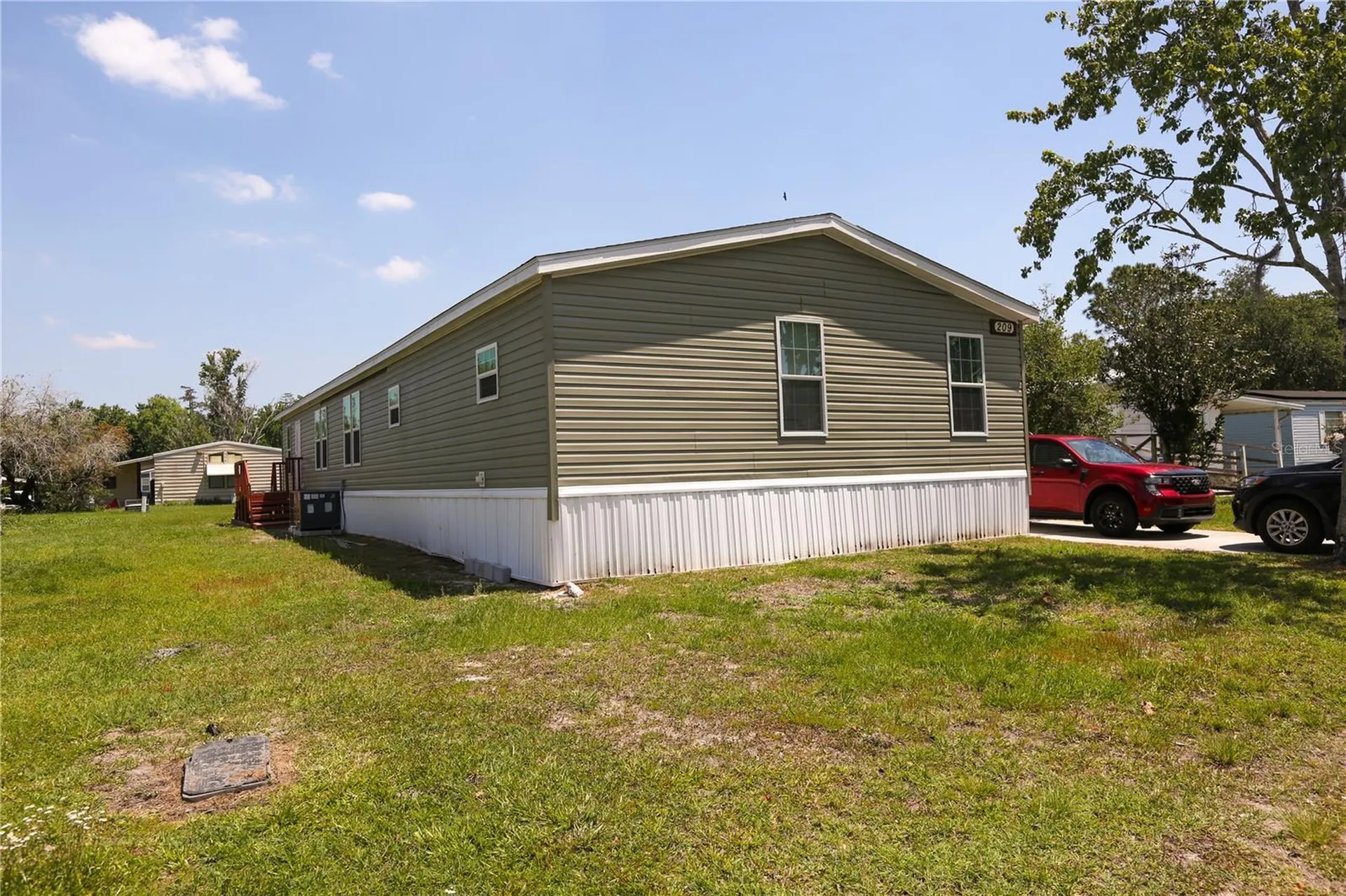209 Ellsworth Drive Kissimmee FL 34758