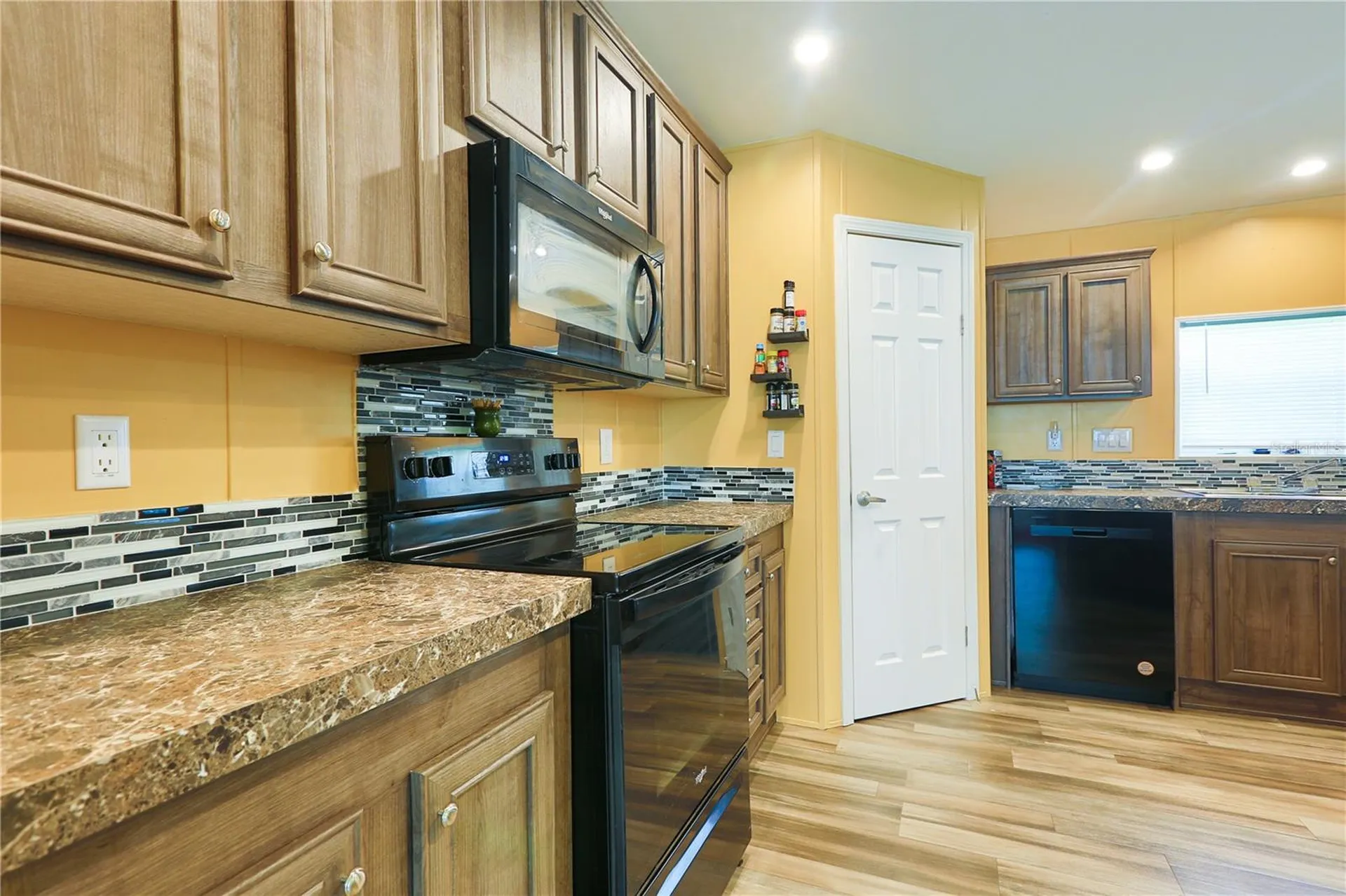 209 Ellsworth Drive Kissimmee FL 34758