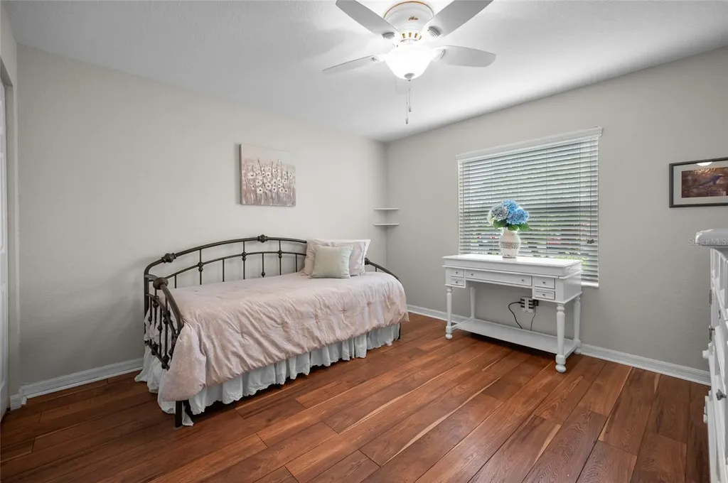 5725 Greenwood Avenue North Port FL 34287