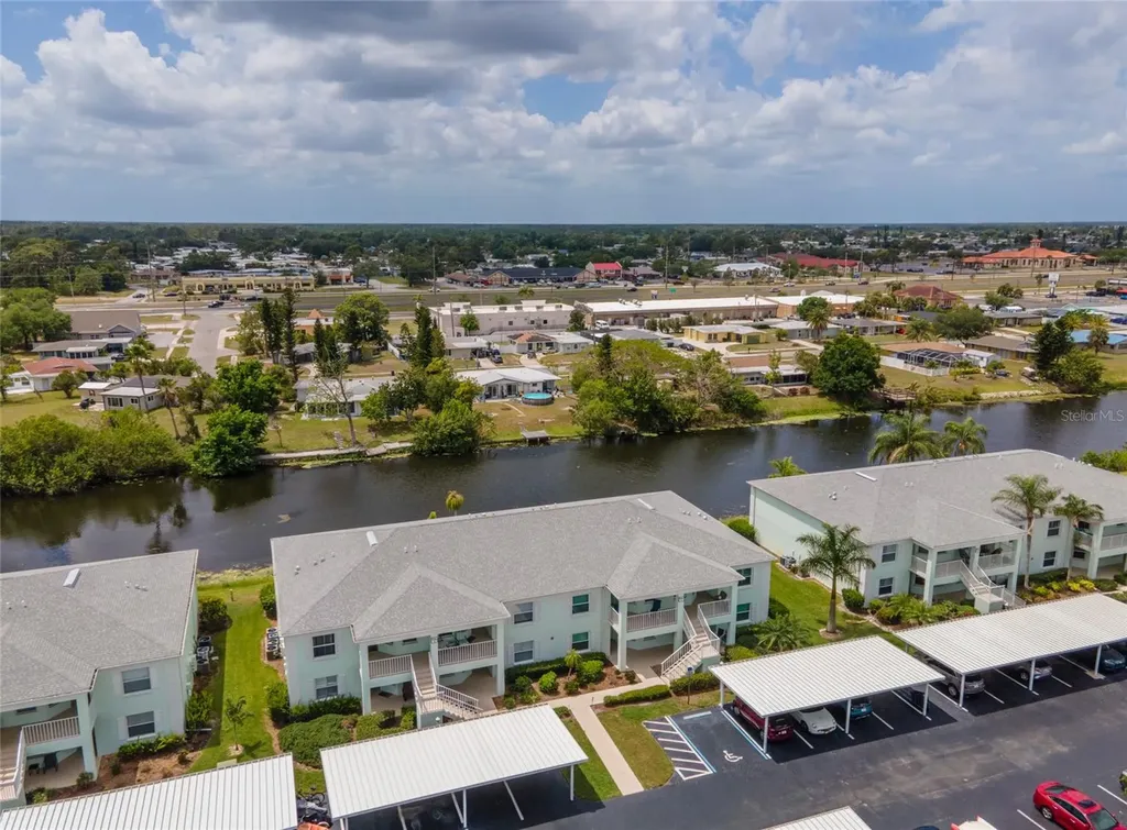 5725 Greenwood Avenue North Port FL 34287