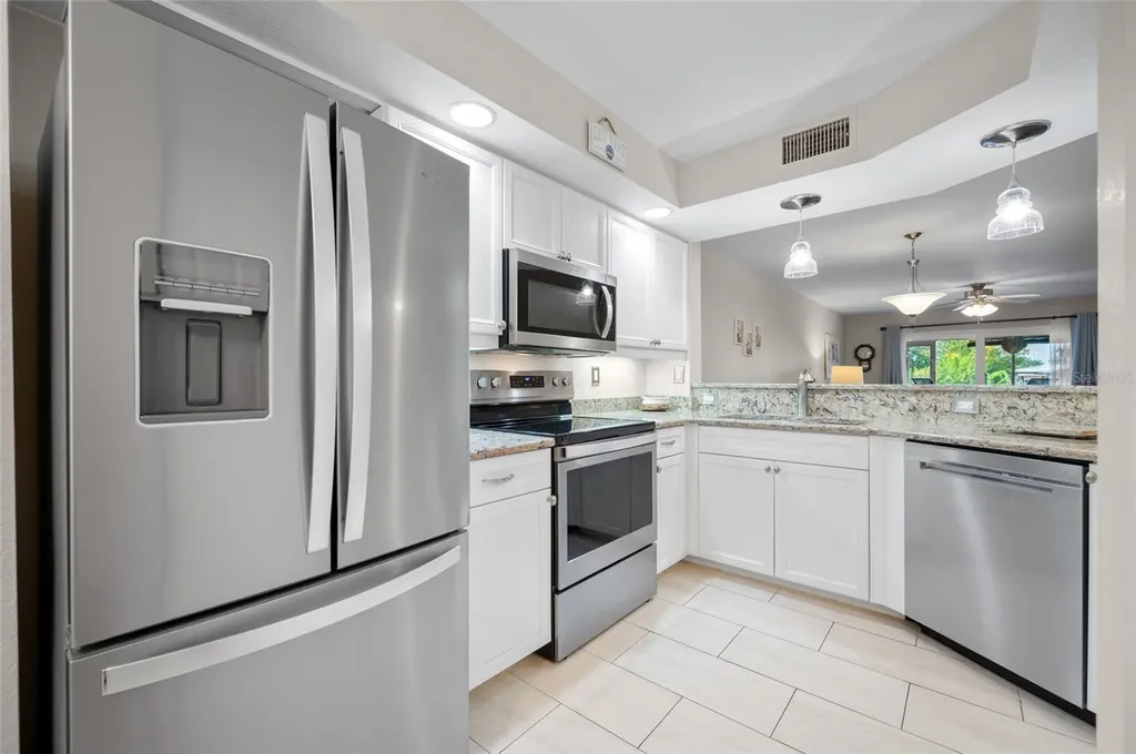 5725 Greenwood Avenue North Port FL 34287