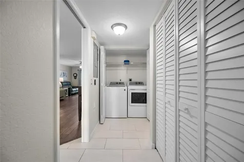 5725 Greenwood Avenue North Port FL 34287