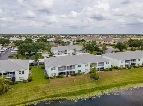 5725 Greenwood Avenue North Port FL 34287