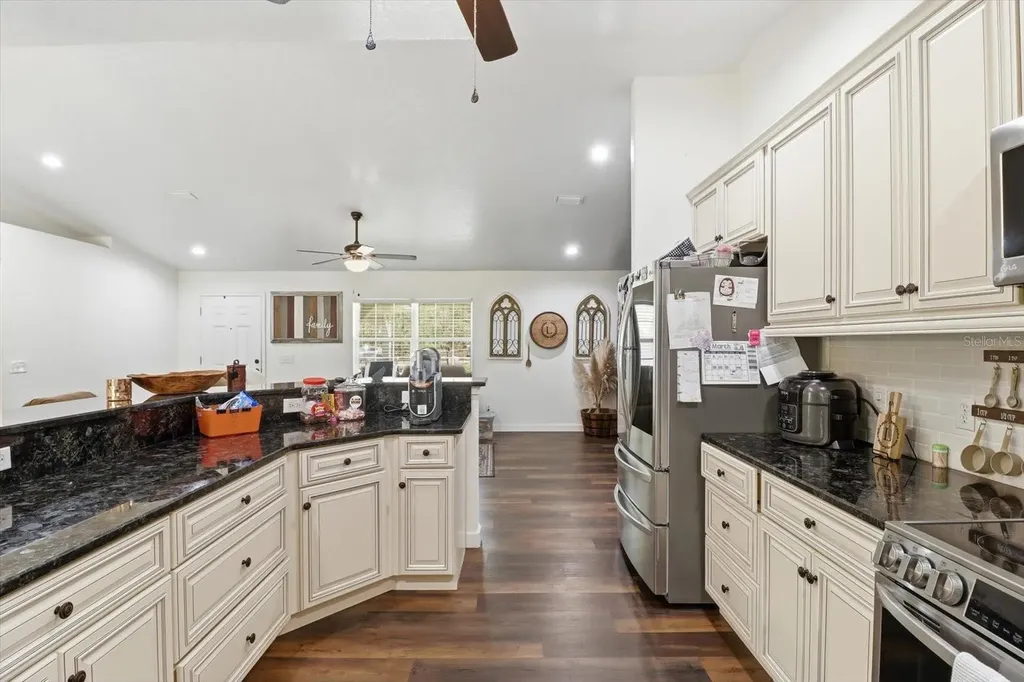 8683 N Teather Terrace Dunnellon FL 34434