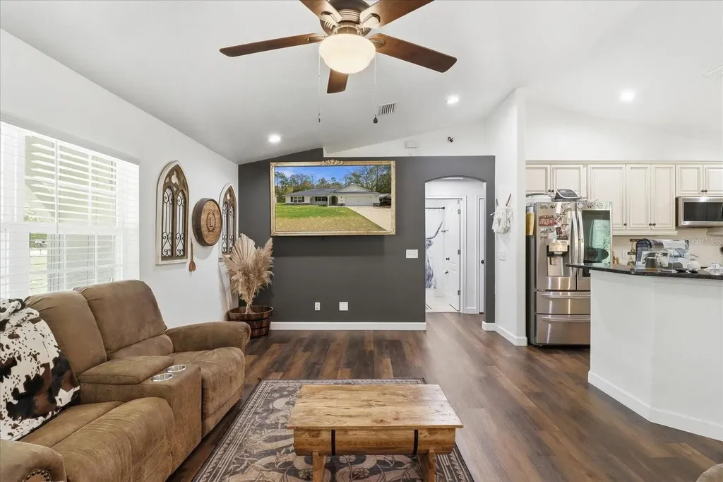 8683 N Teather Terrace Dunnellon FL 34434