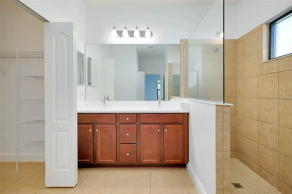220 Brienza Loop Nokomis FL 34275