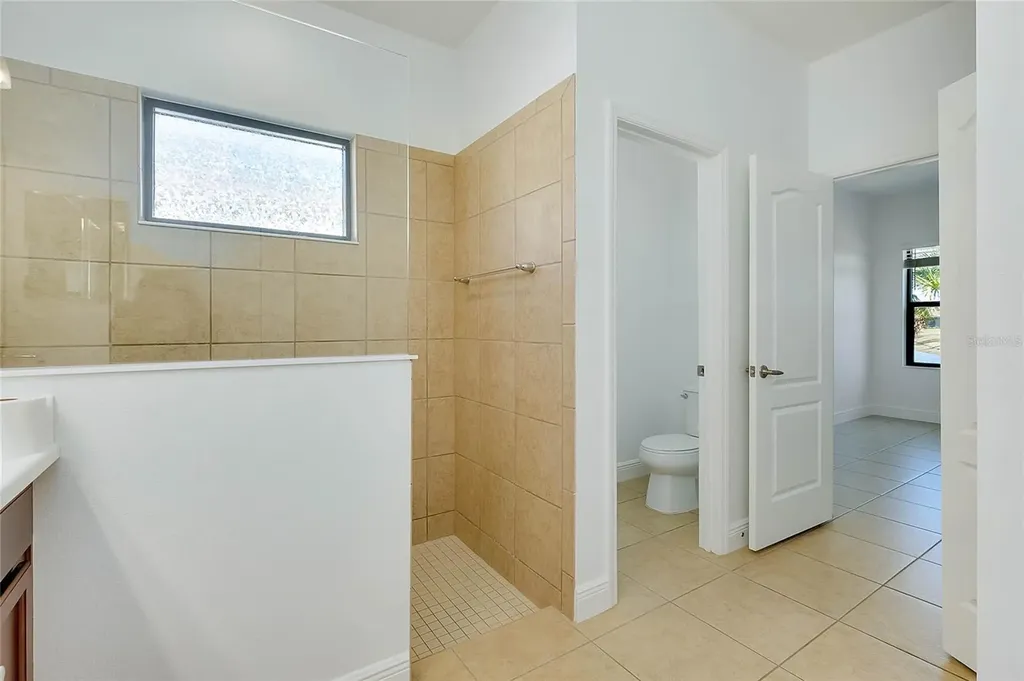 220 Brienza Loop Nokomis FL 34275