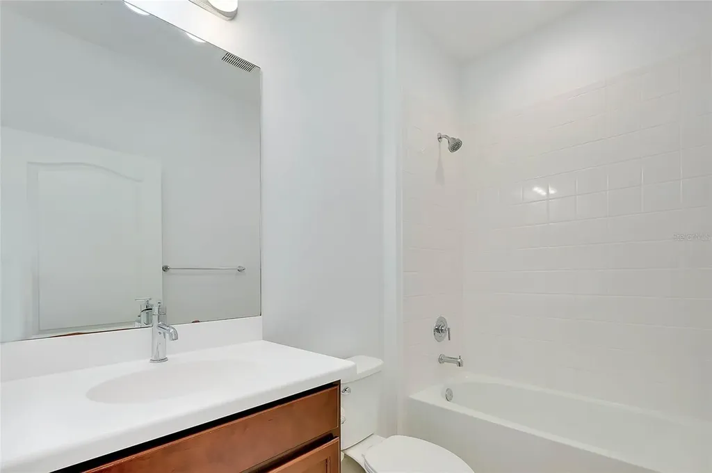 220 Brienza Loop Nokomis FL 34275