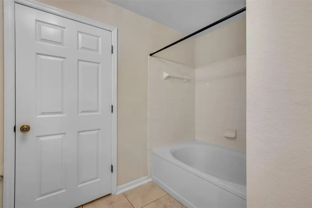 8301 Elm Park Drive Orlando FL 32821