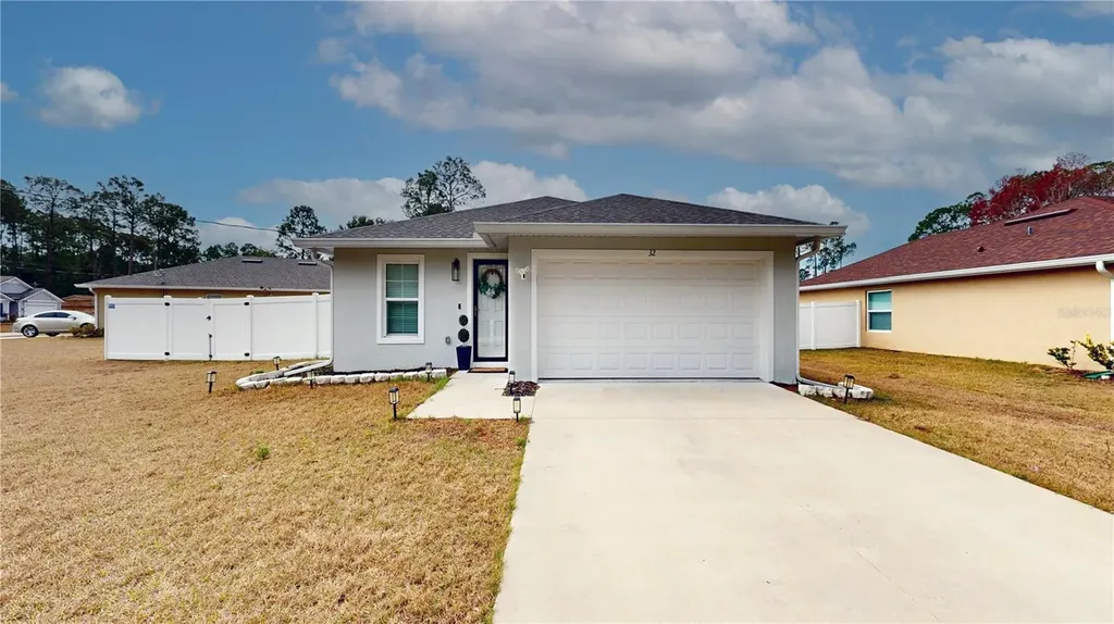 32 Rambling Lane Palm Coast FL 32164