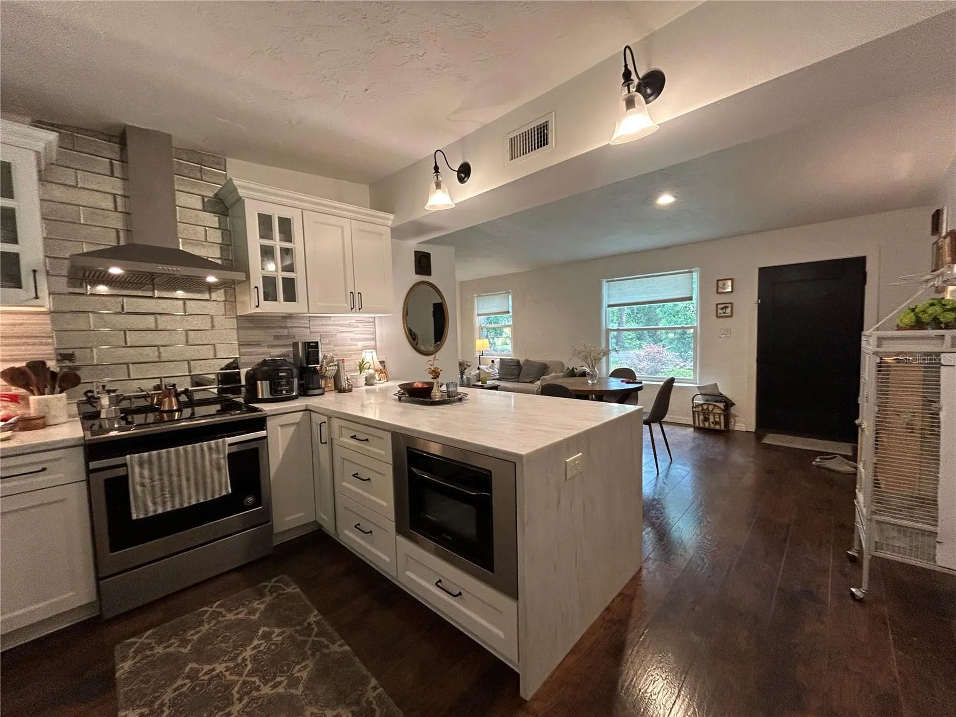 816 NE 9th Avenue Gainesville FL 32601