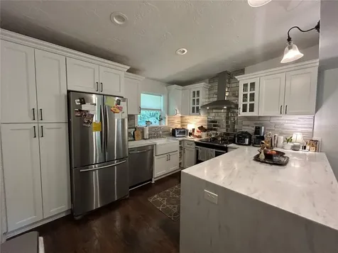 816 NE 9th Avenue Gainesville FL 32601