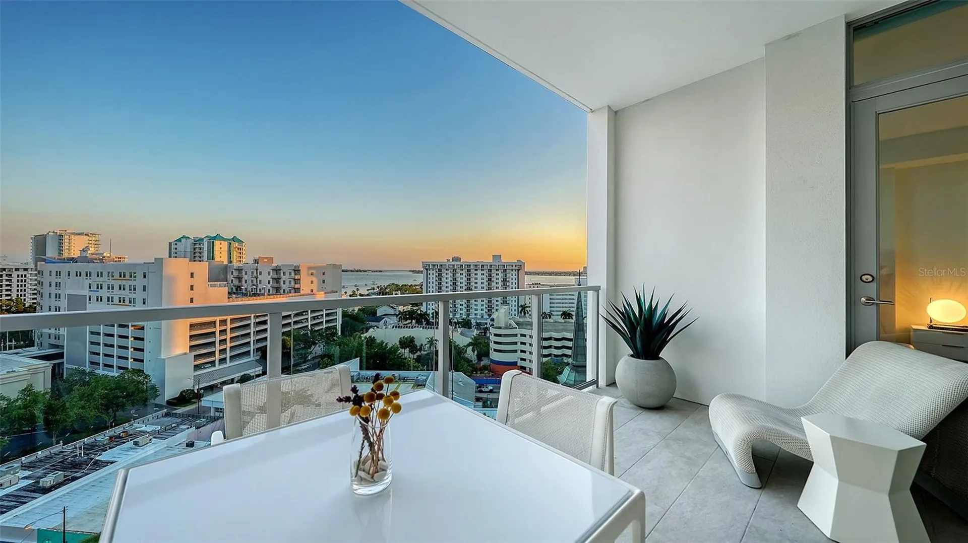 111 S Pineapple Avenue Sarasota FL 34236