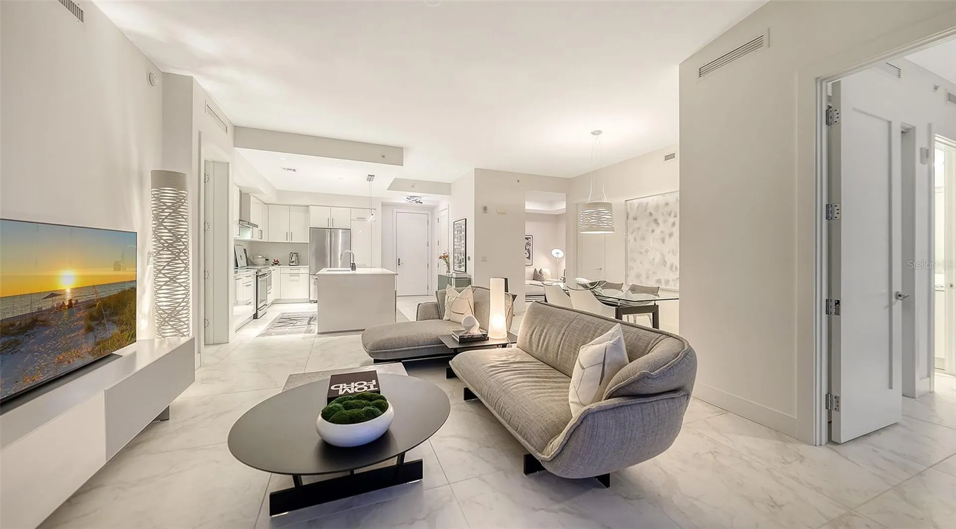 111 S Pineapple Avenue Sarasota FL 34236