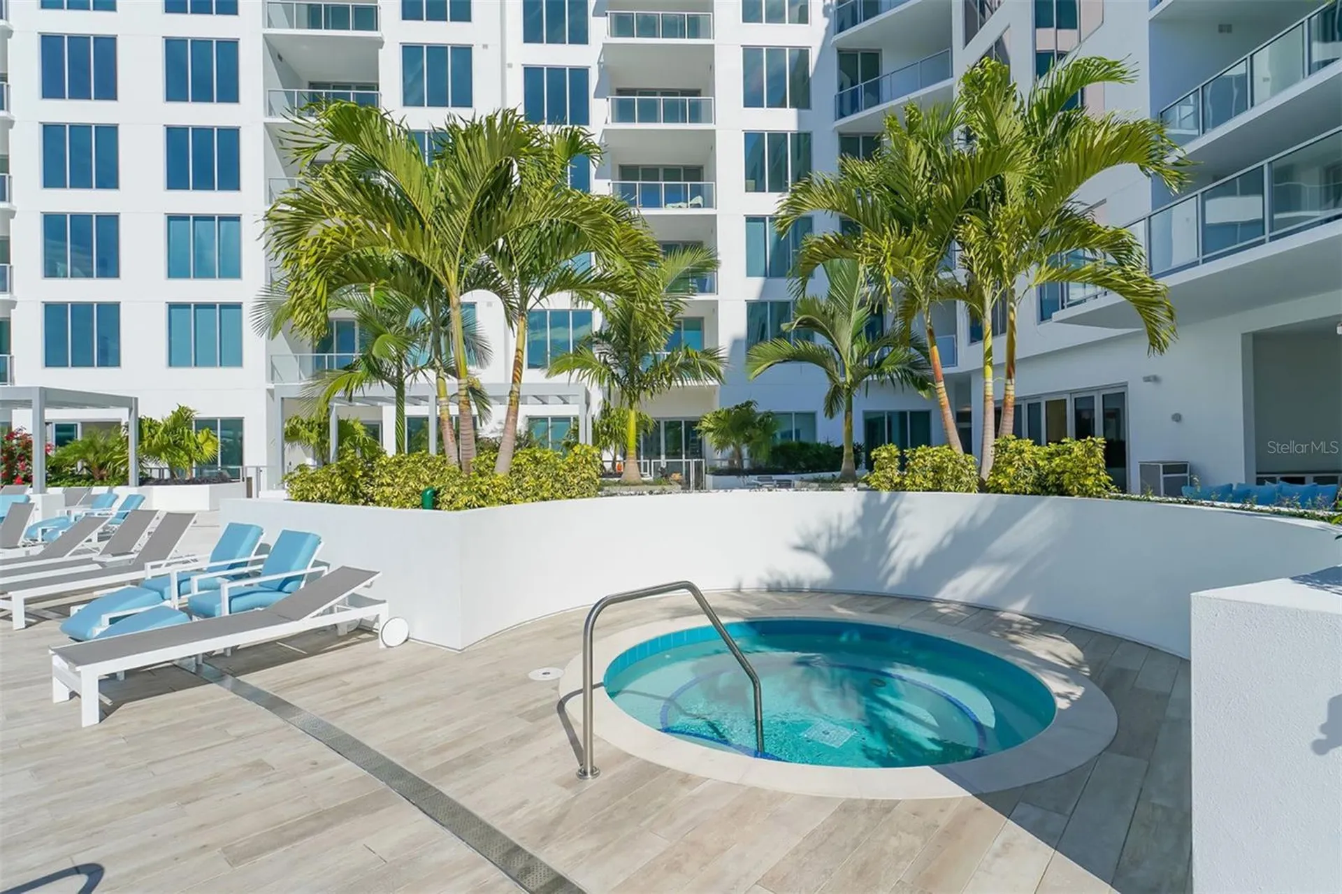 111 S Pineapple Avenue Sarasota FL 34236