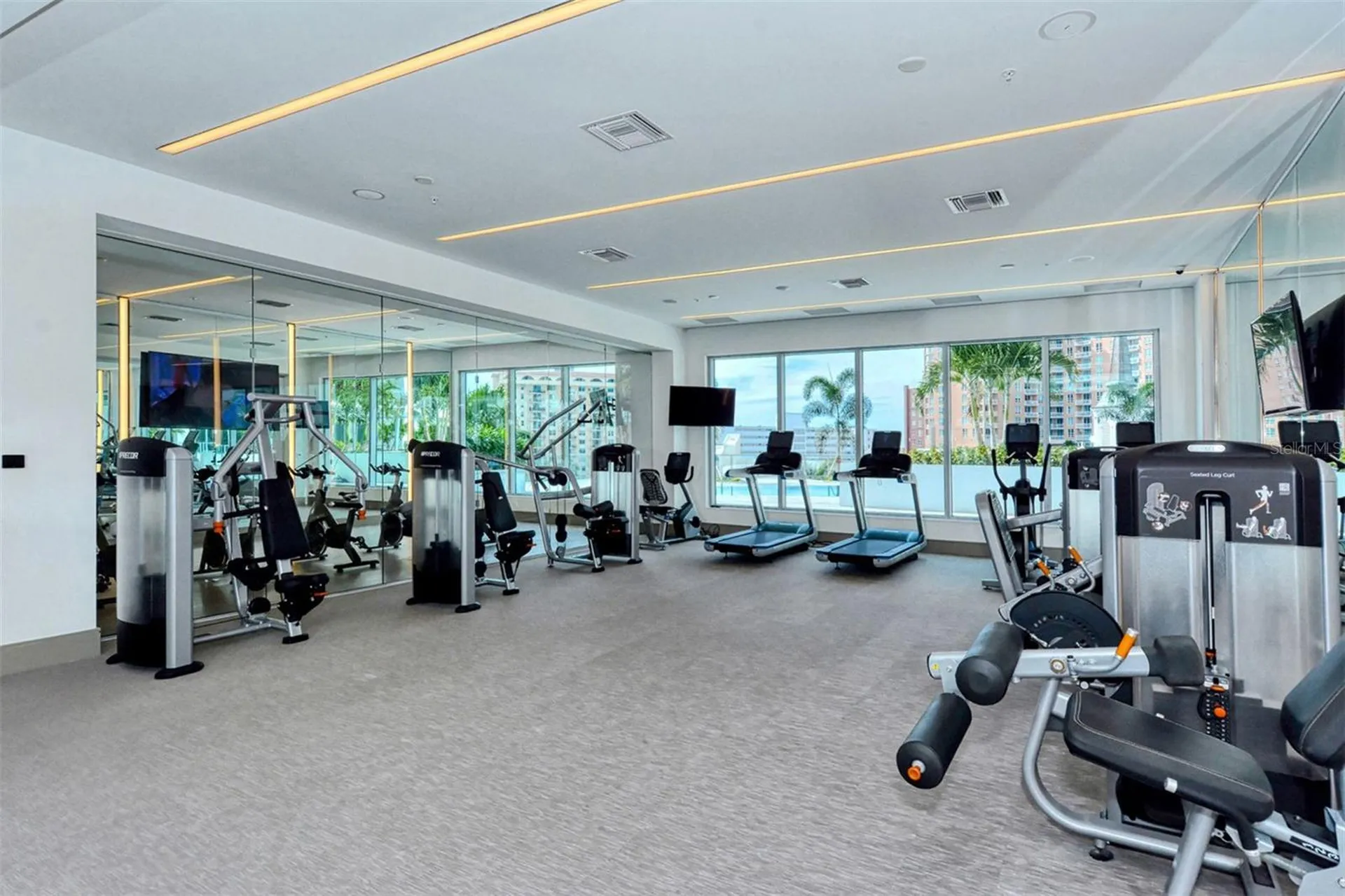 111 S Pineapple Avenue Sarasota FL 34236