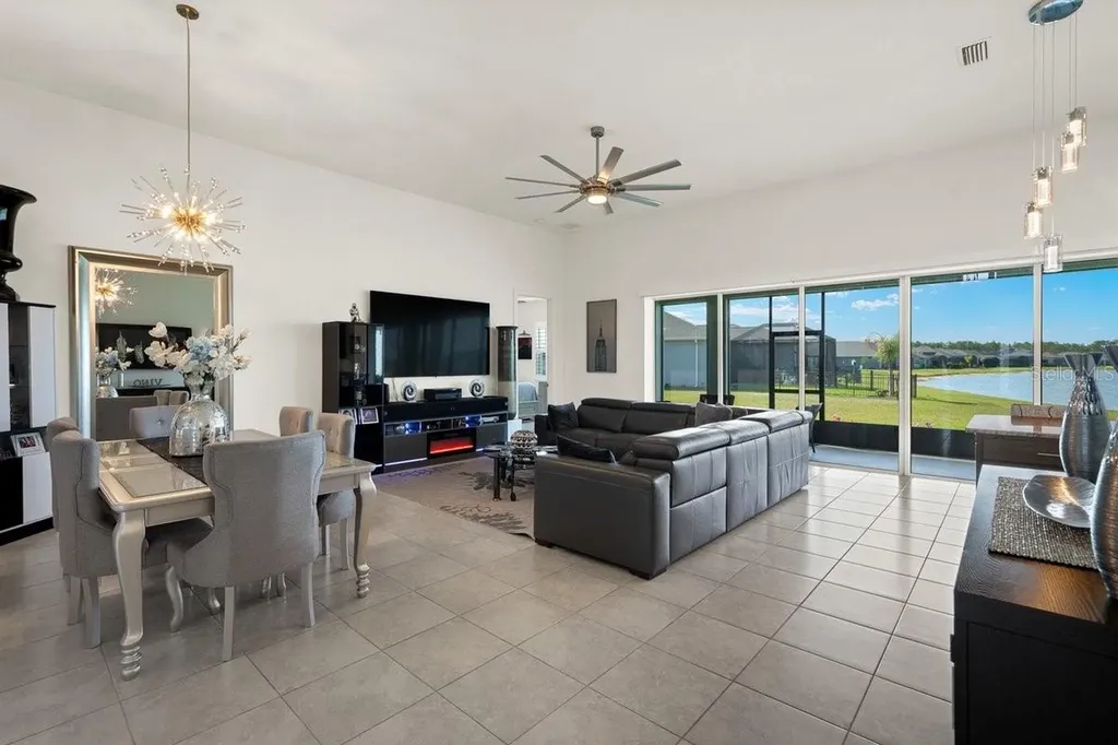 260 Fuchsia Street Daytona Beach FL 32124