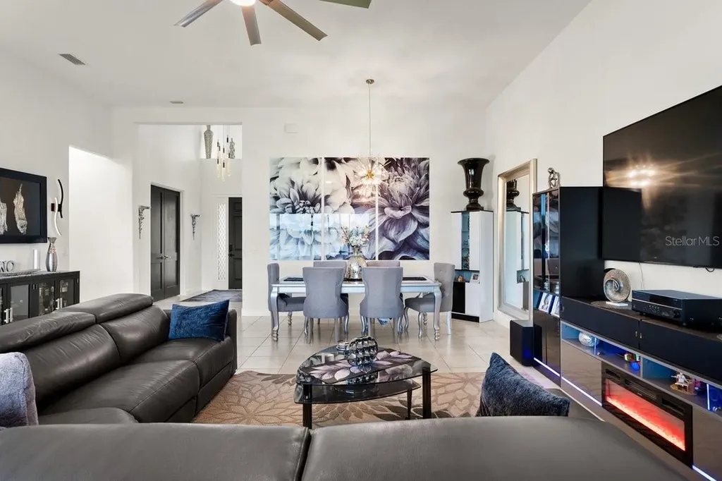 260 Fuchsia Street Daytona Beach FL 32124
