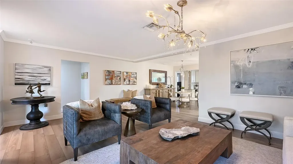 7137 Westmoreland Drive Sarasota FL 34243