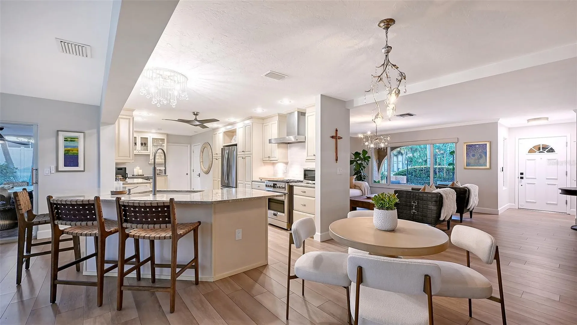 7137 Westmoreland Drive Sarasota FL 34243