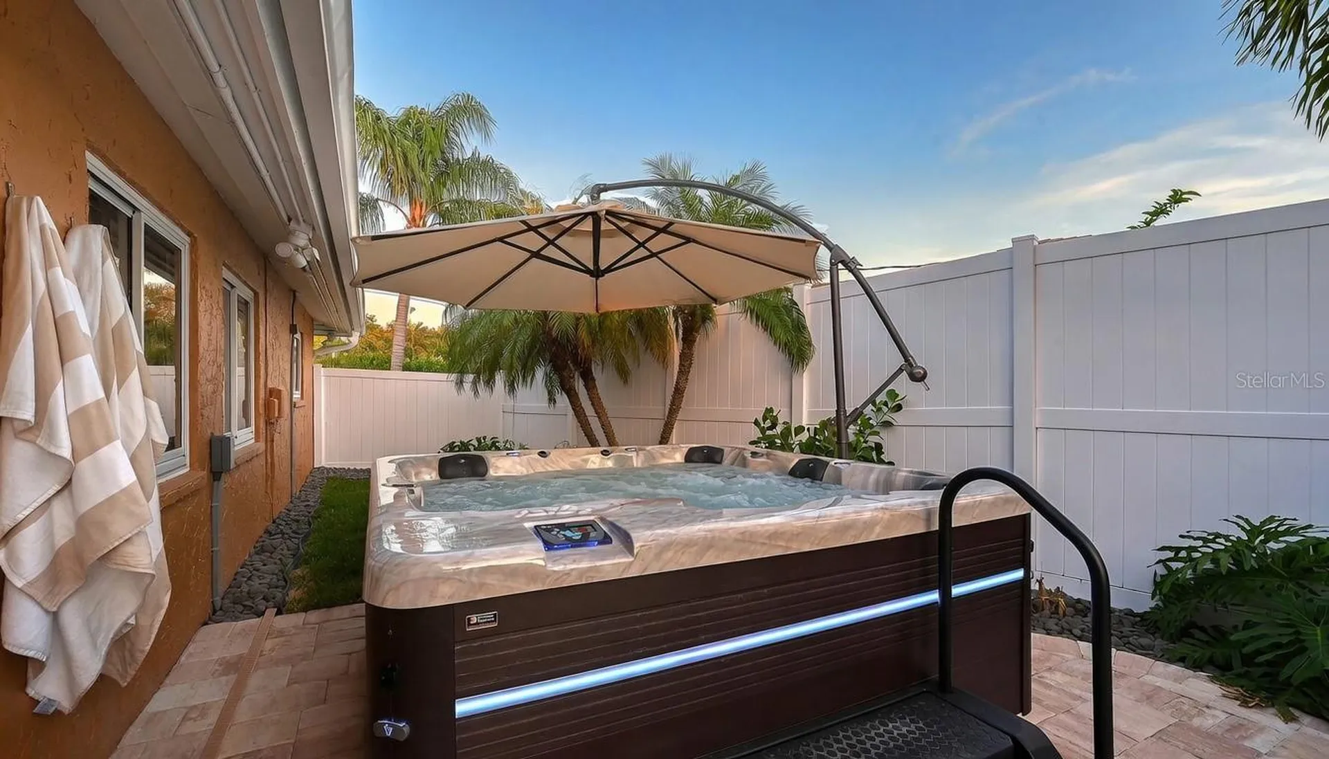 7137 Westmoreland Drive Sarasota FL 34243
