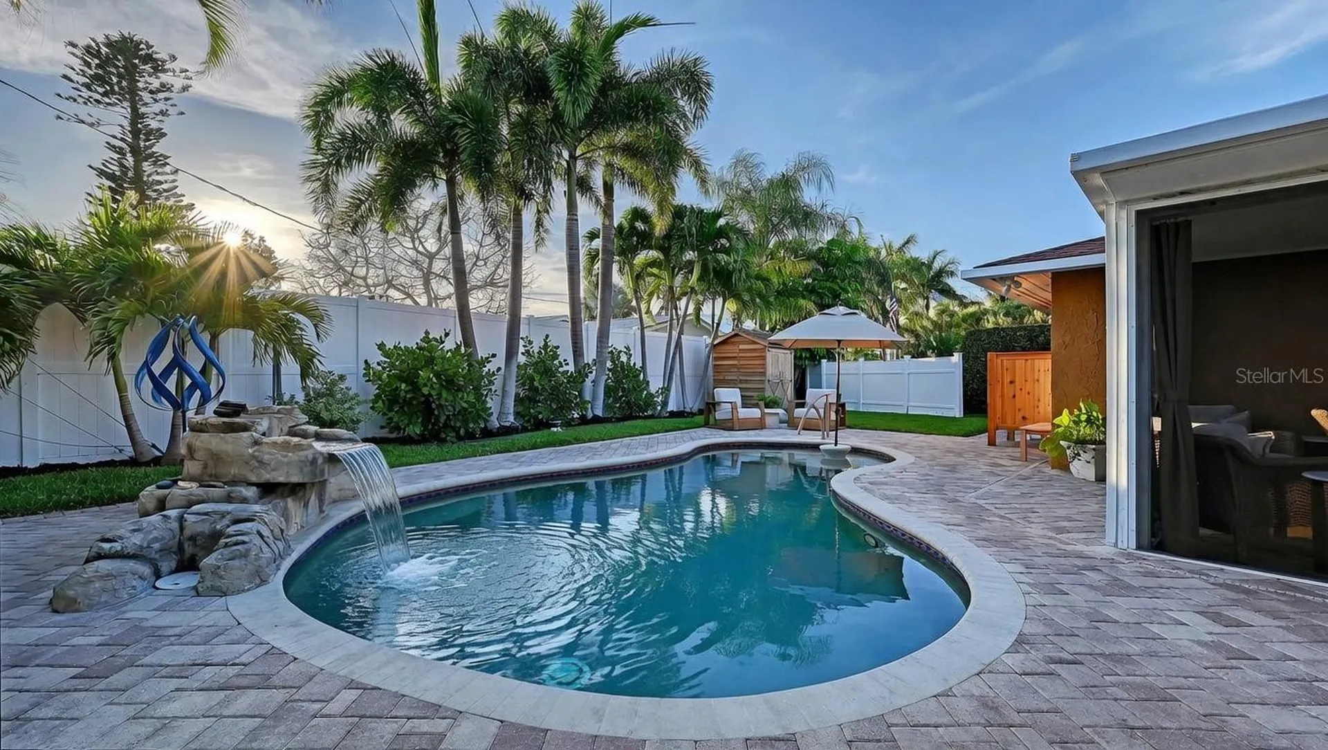 7137 Westmoreland Drive Sarasota FL 34243