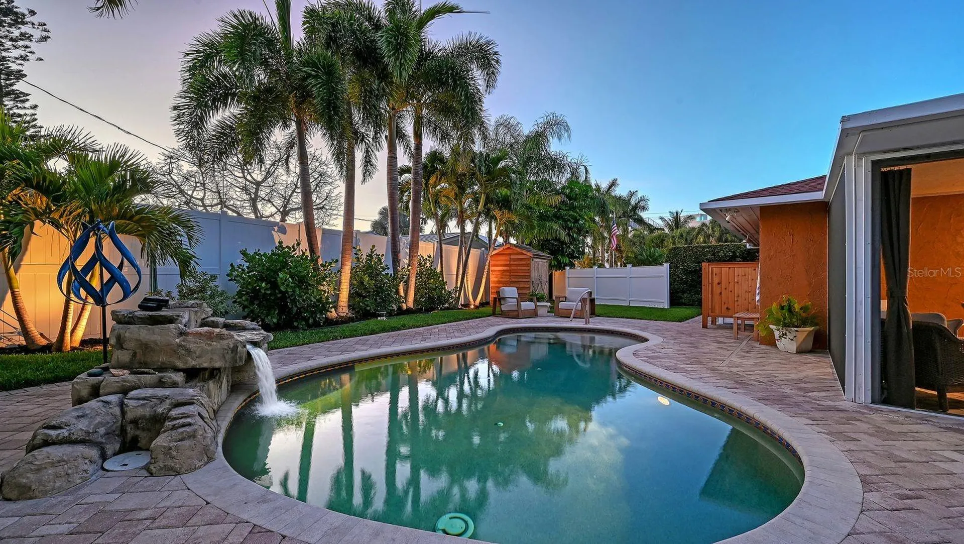 7137 Westmoreland Drive Sarasota FL 34243