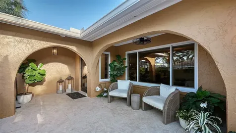 7137 Westmoreland Drive Sarasota FL 34243
