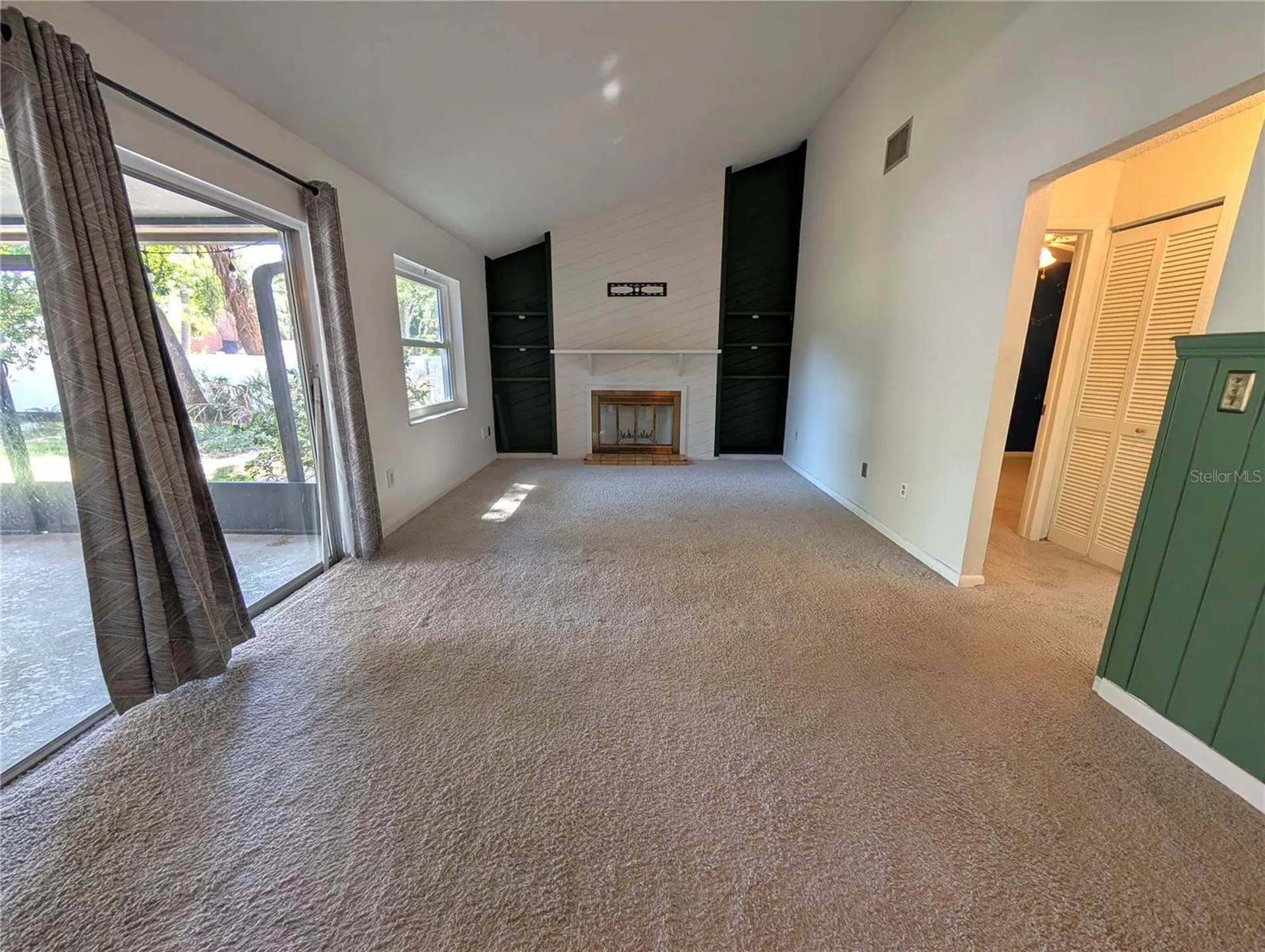 719 Regent Circle S Brandon FL 33511