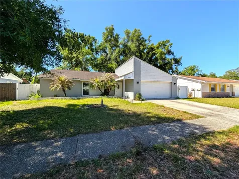 719 Regent Circle S Brandon FL 33511