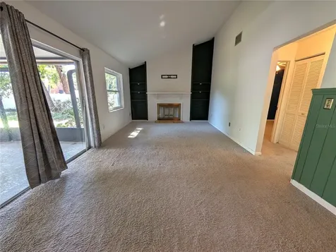 719 Regent Circle S Brandon FL 33511
