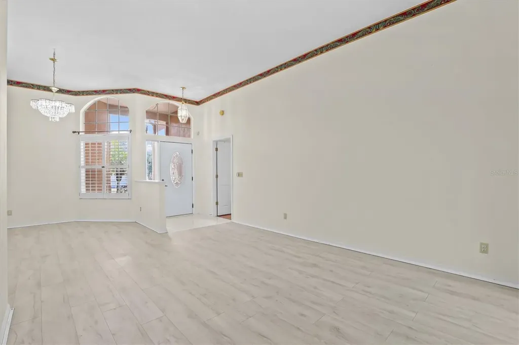324 Wood Dove Avenue Tarpon Springs FL 34689