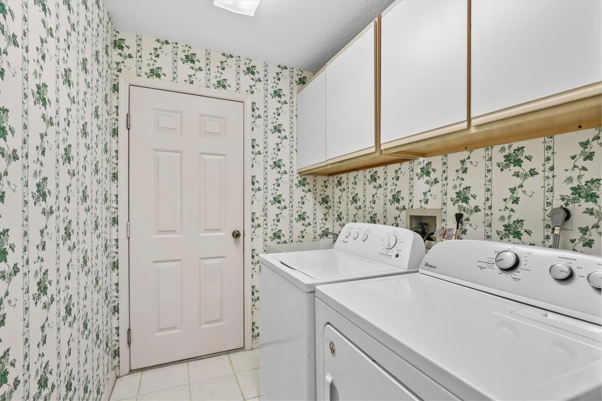 324 Wood Dove Avenue Tarpon Springs FL 34689
