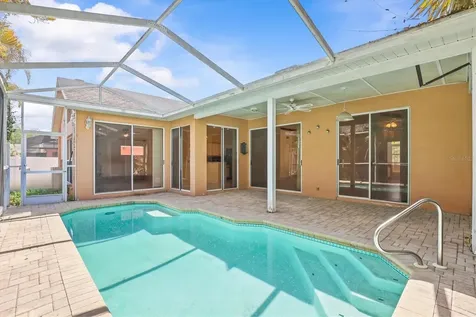324 Wood Dove Avenue Tarpon Springs FL 34689