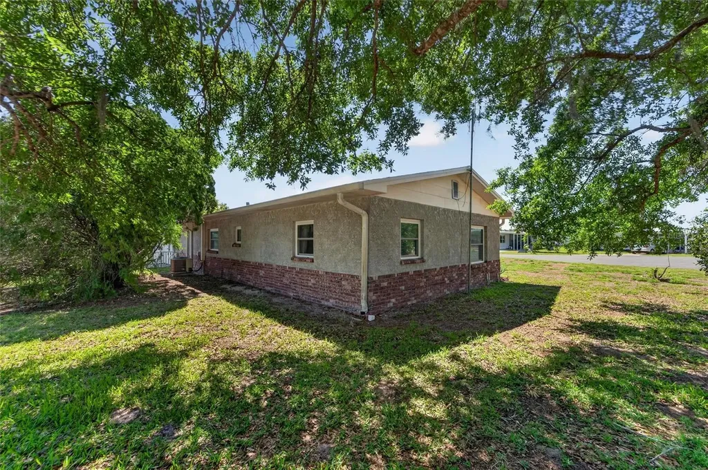 39407 Rockford Avenue Zephyrhills FL 33542