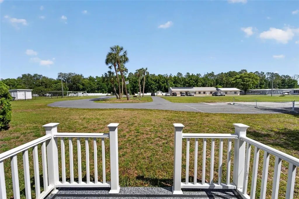 39407 Rockford Avenue Zephyrhills FL 33542