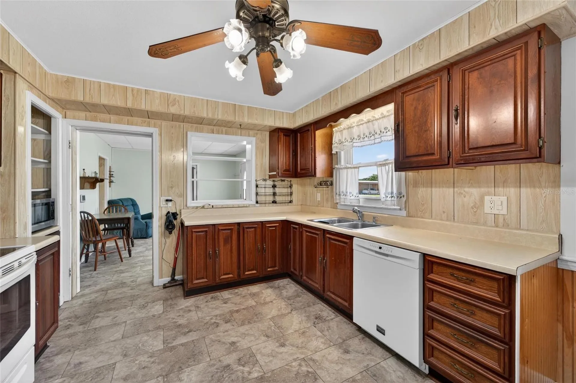 39407 Rockford Avenue Zephyrhills FL 33542