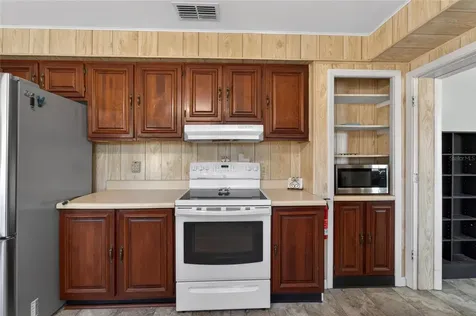 39407 Rockford Avenue Zephyrhills FL 33542
