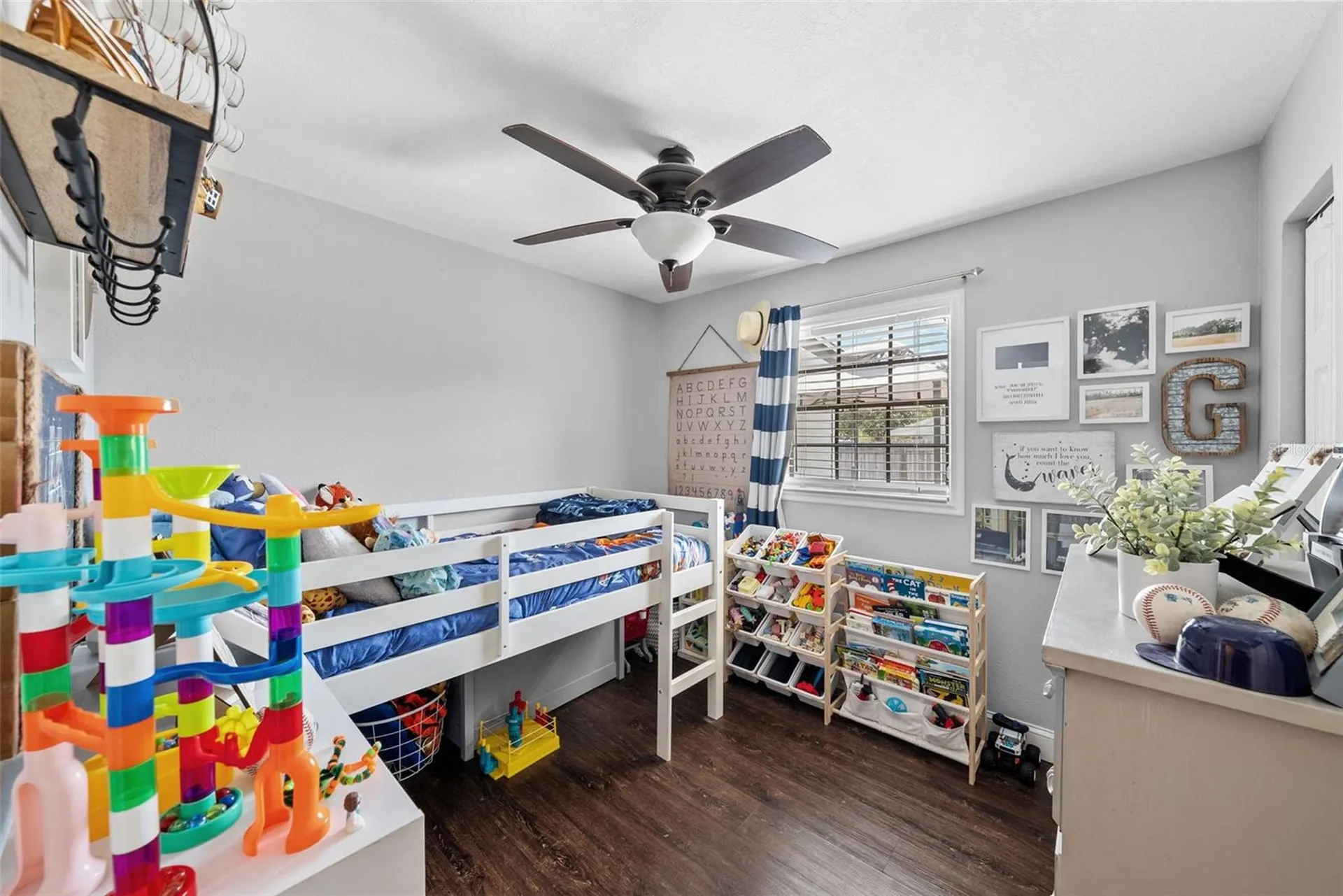 3702 W Tyson Avenue Tampa FL 33611