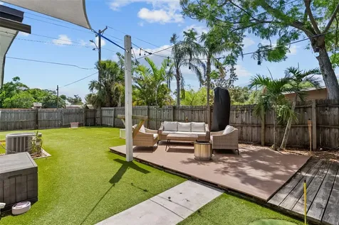 3702 W Tyson Avenue Tampa FL 33611