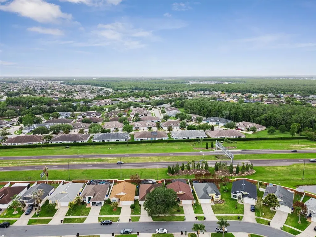 3195 Whooping Crane Run Kissimmee FL 34741